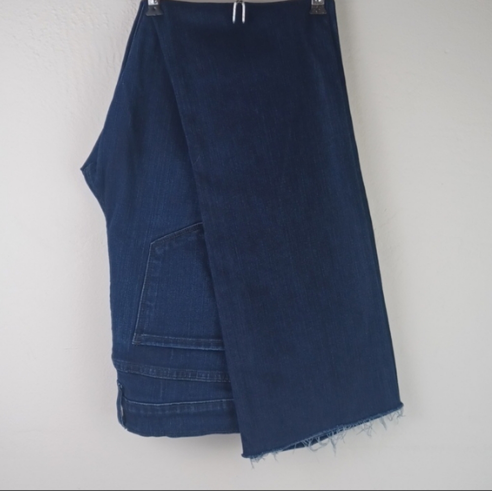 🌻3 For $15 Lucky Brand Brooke Boot Raw Hem Boy Friend Like Cut Jeans - Picture 7 of 15